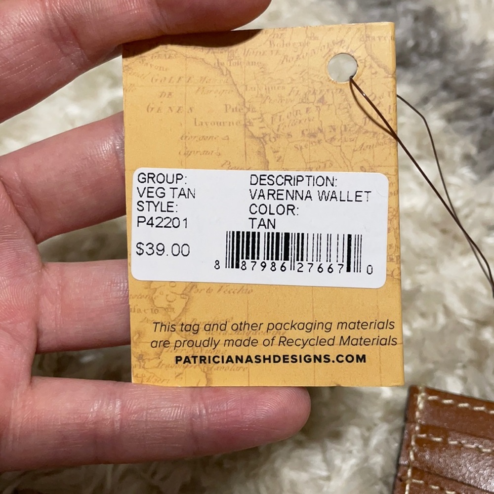 NWT Patricia Nash Tan Varenna Wallet